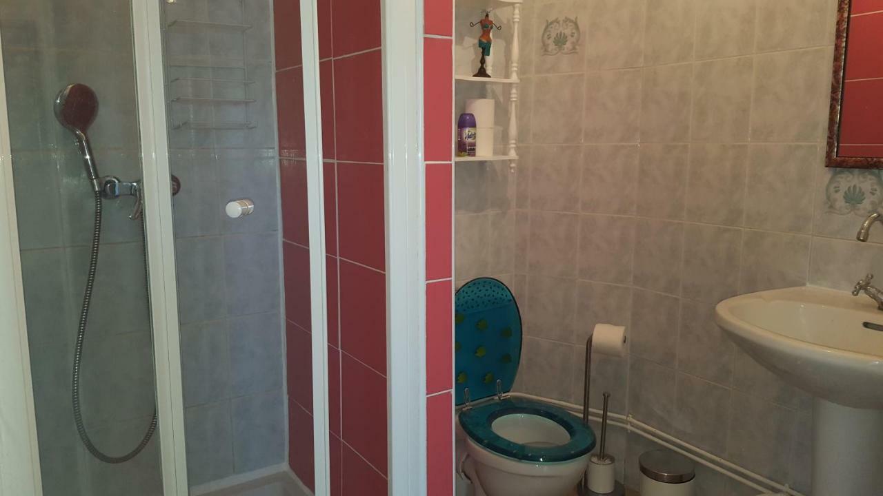Vacation Home On Rue Du Marais 5 Petiville  Εξωτερικό φωτογραφία